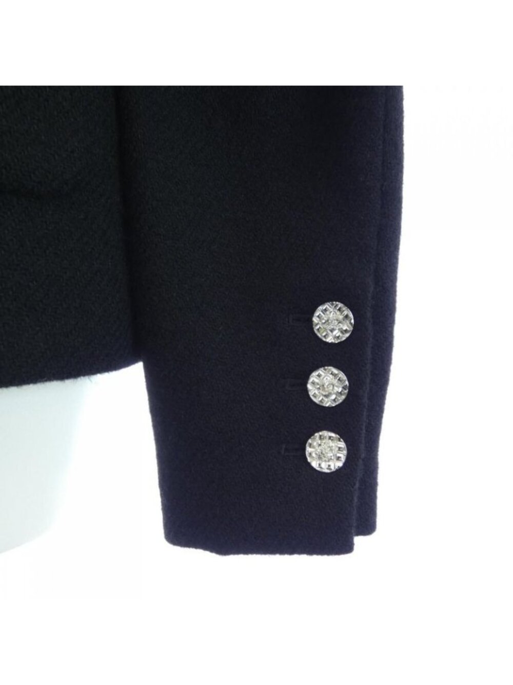 Chanel Metiers D'art Collarless Jacket - Picture 7 of 7